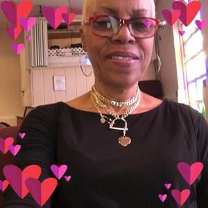 Meet your Posher, Patsy